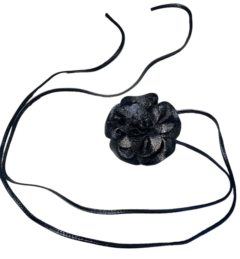 Holly leather flower belt