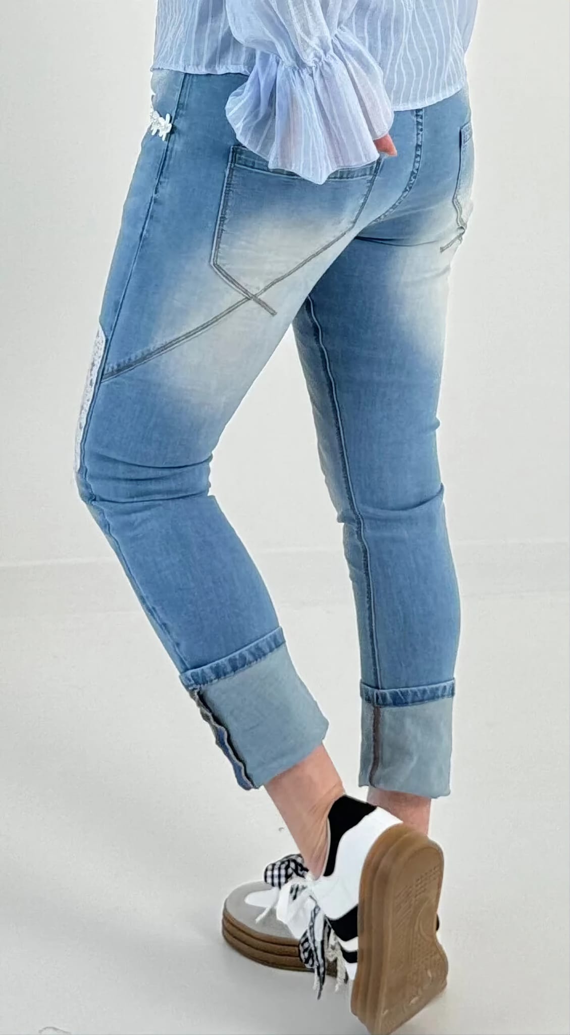 Gabrielle stretch  boyfriend embroidered style jeans