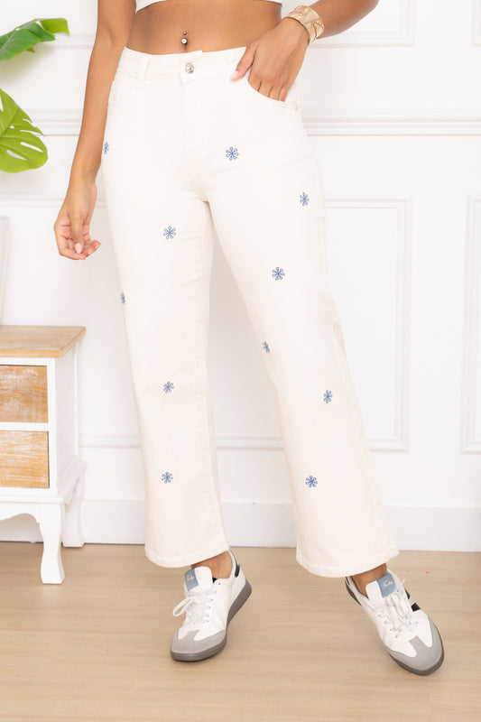 Charlie Crop Stretch Flare Jeans-Cream